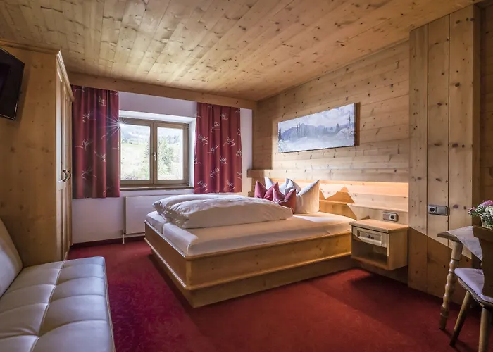 بيت ضيافة Huttwirt كوسن