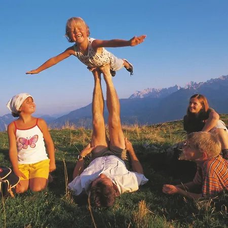 Huettwirt 2* Kössen