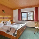 Huettwirt Maison d'hôtes 2*